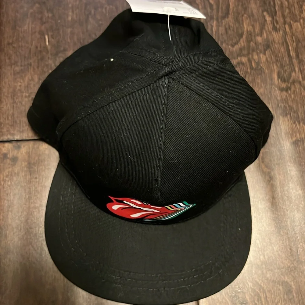 NWT Gender Neutral H and M Rolling Stones Flat Rim Hat!